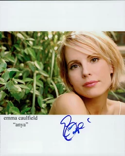 Emma Caulfield autograph