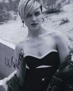 Evan Rachel Wood autograph
