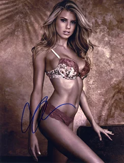 Charlotte McKinney autograph