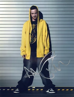 Aaron Paul autograph