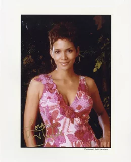 Halle Berry autograph