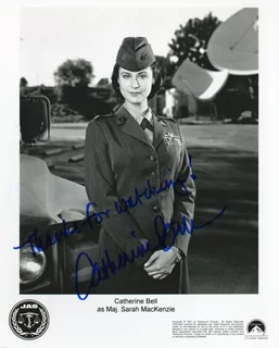 Catherine Bell autograph