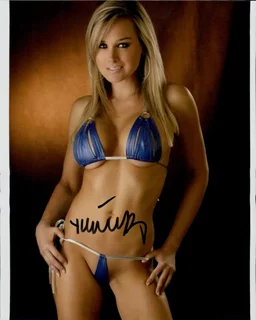Michelle  Baena autograph