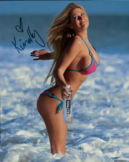 Kindly Myers autograph