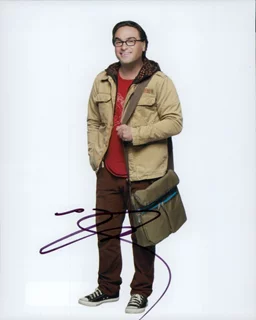 Johnny Galecki autograph
