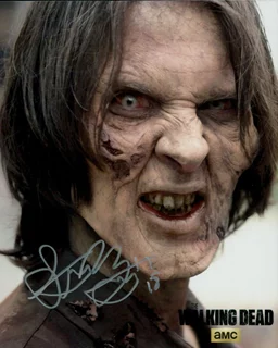 Skip Bartlett autograph