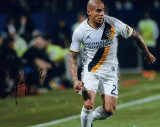 Rafael Garcia autograph