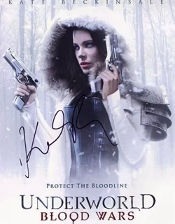 Kate Beckinsale autograph