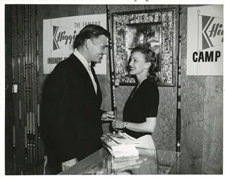 Clark Gable autograph