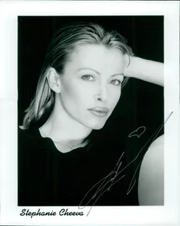 Stephanie Cheeva autograph