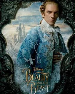 Dan Stevens autograph