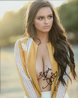Jamie Leigh Thornton autograph
