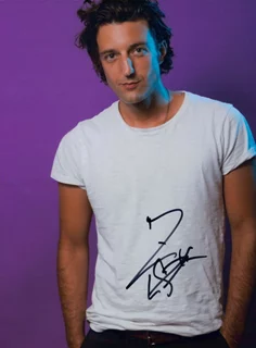 Zachary Mooren autograph