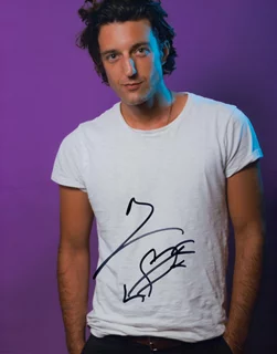 Zachary Mooren autograph