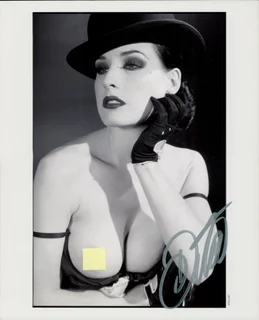 Dita Von Teese autograph