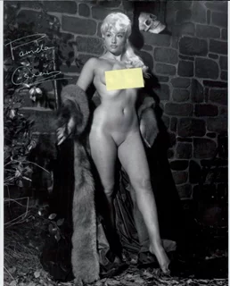 Pamela Green autograph