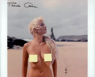 Pamela Green autograph