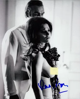 Lana Wood autograph