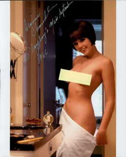 Dianne Chandler autograph