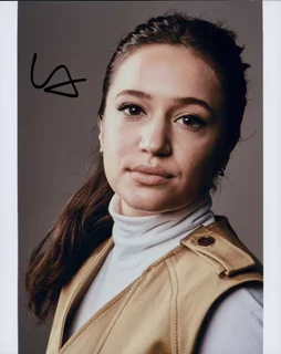 Gideon Adlon autograph