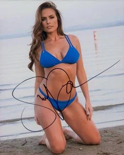 Shelby Lynn Brown autograph