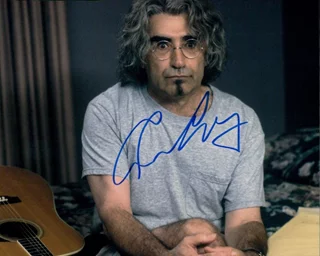 Eugene Levy autograph