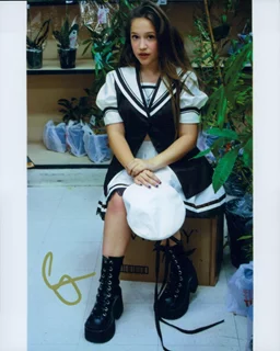 Gideon Adlon autograph