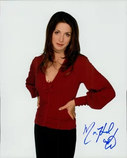 Marin Hinkle autograph