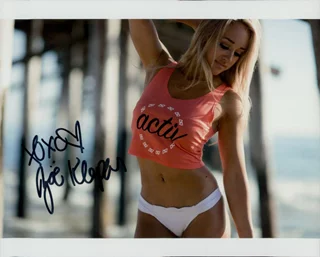 Zoe Klopfer autograph