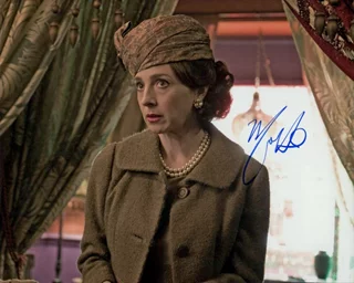 Marin Hinkle autograph