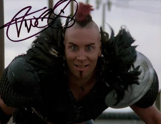 Vernon Wells autograph