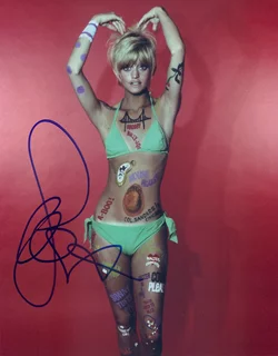 Goldie Hawn autograph