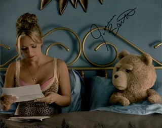 Jessica Barth autograph