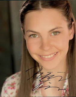 Kaitlyn Dias autograph