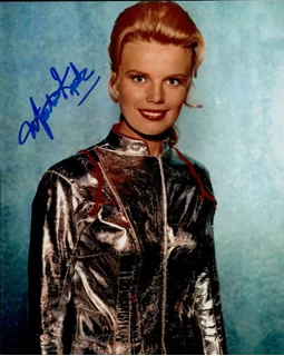 Marta Kristen autograph