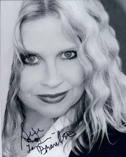 Suze Lanier-Bramlett autograph