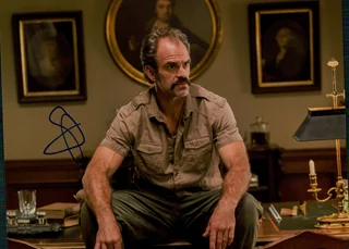 Steven Ogg autograph