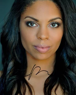 Ciera Payton autograph