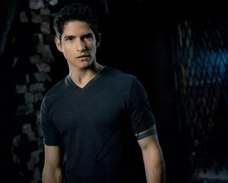 Tyler Posey autograph