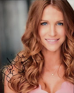 Leslie Stratton autograph