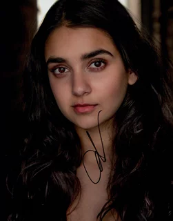 Geraldine Viswanathan autograph