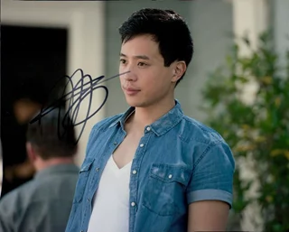 Hayden Szeto autograph