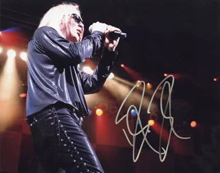 Robin Zander autograph