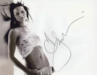 Jennifer Morrison autograph