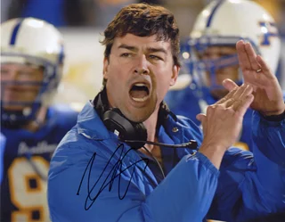 Kyle Chandler autograph