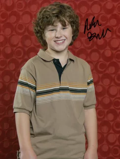 Nolan Gould autograph