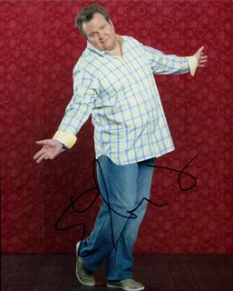 Eric Stonestreet autograph