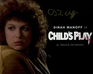 Dinah Manoff autograph