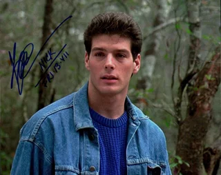 Kevin Spirtas autograph