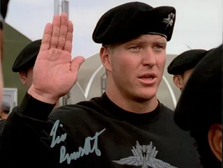 Eric Bruskotter autograph